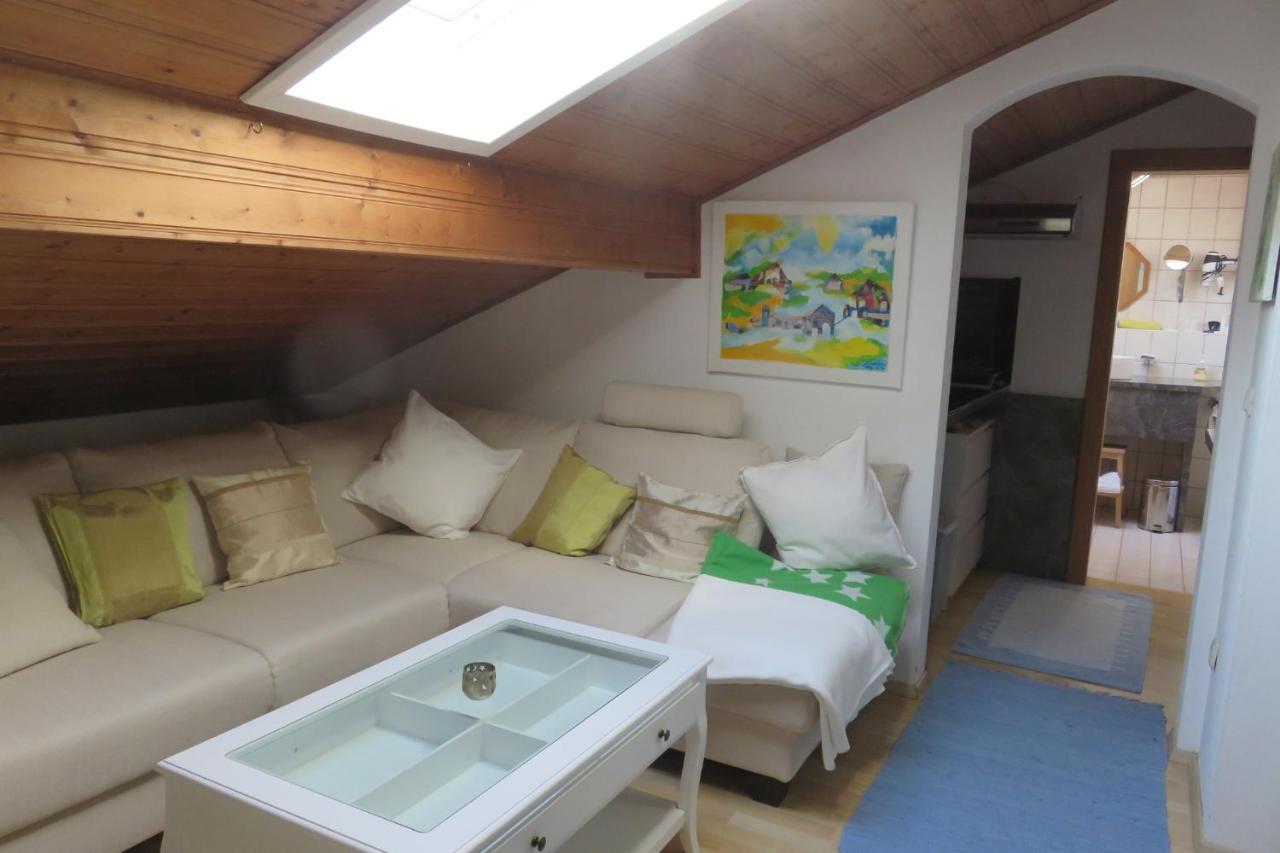 Ferienwohnung Gouiaa ビショフスヴィーゼン エクステリア 写真