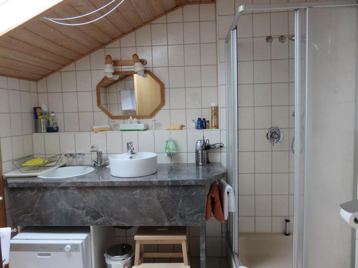 Ferienwohnung Gouiaa ビショフスヴィーゼン エクステリア 写真